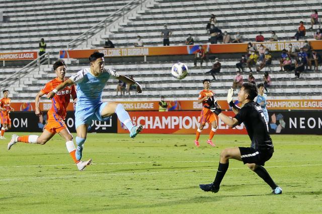 开云官方网站-泰山再战浦和从忘记0比7开始 主帅内部会强调专注