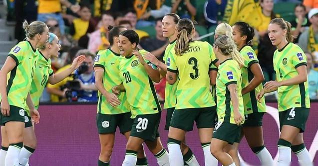 开云登录入口-亚洲杯女足爆冷连连！韩国6-0虐乌兹别克，中国女足晋级却遭利空